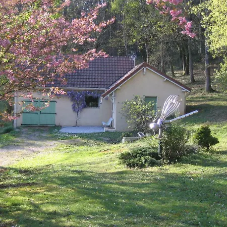Holiday home Gite Des Chenes