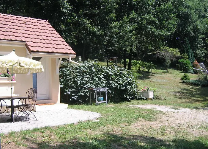 Des Chenes Holiday home